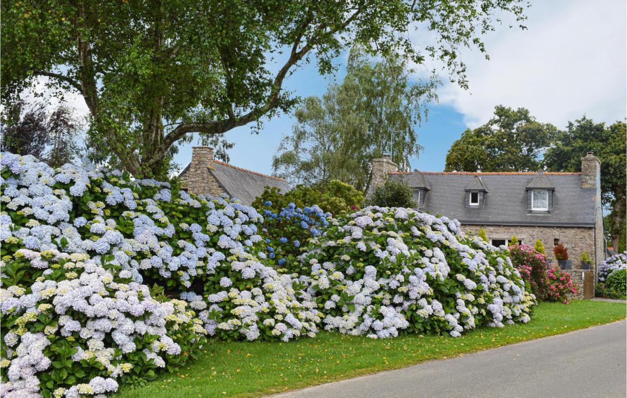 Nice Home In Plehedel With Wifi Exterior photo